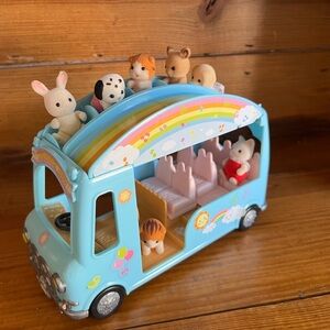 Calico critters sunshine nursery bus with 7 babies